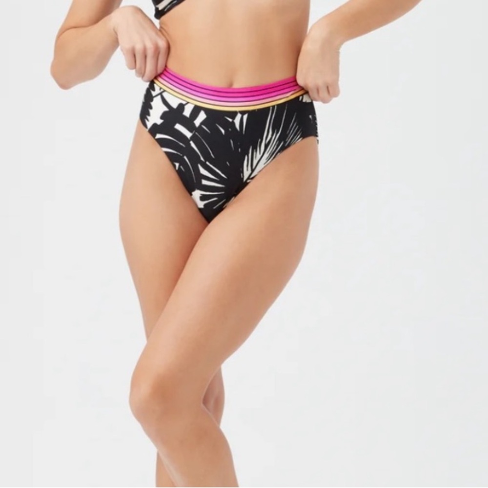 TRINA TURK SWIM Women's Lennox Banded High Waist Swim Bottom